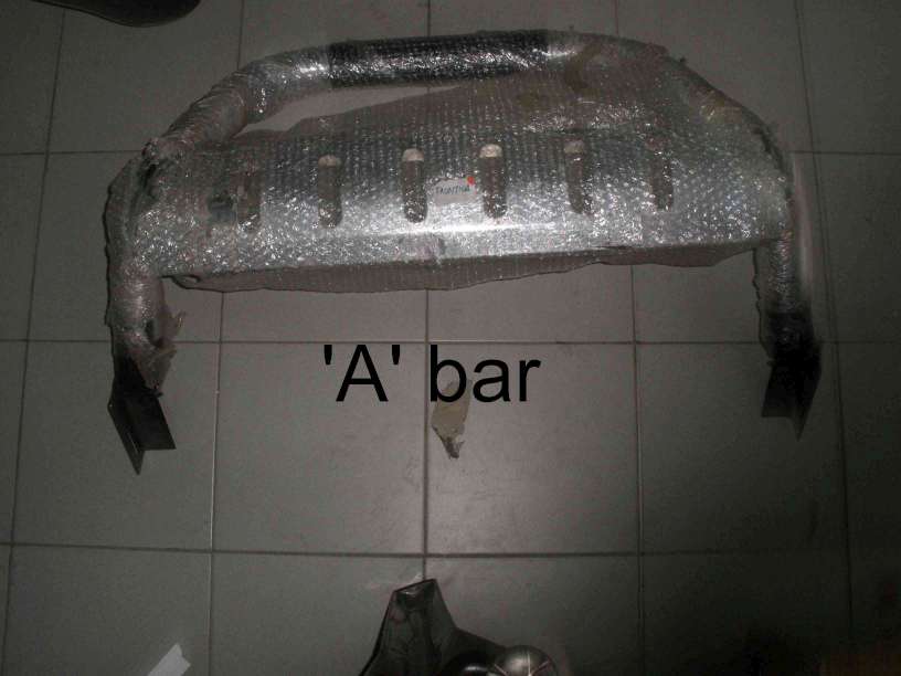 kangaroo bar hilux